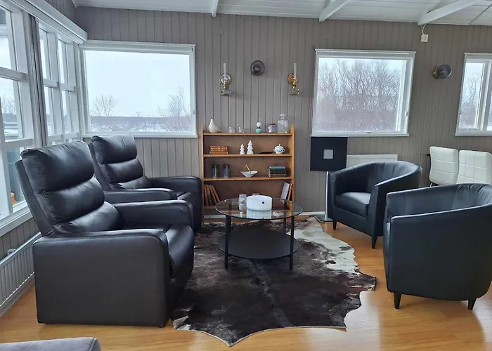 Dimond Cottage
